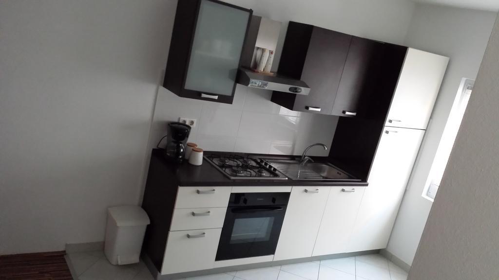 Apartments Nana Biograd Na Moru Εξωτερικό φωτογραφία